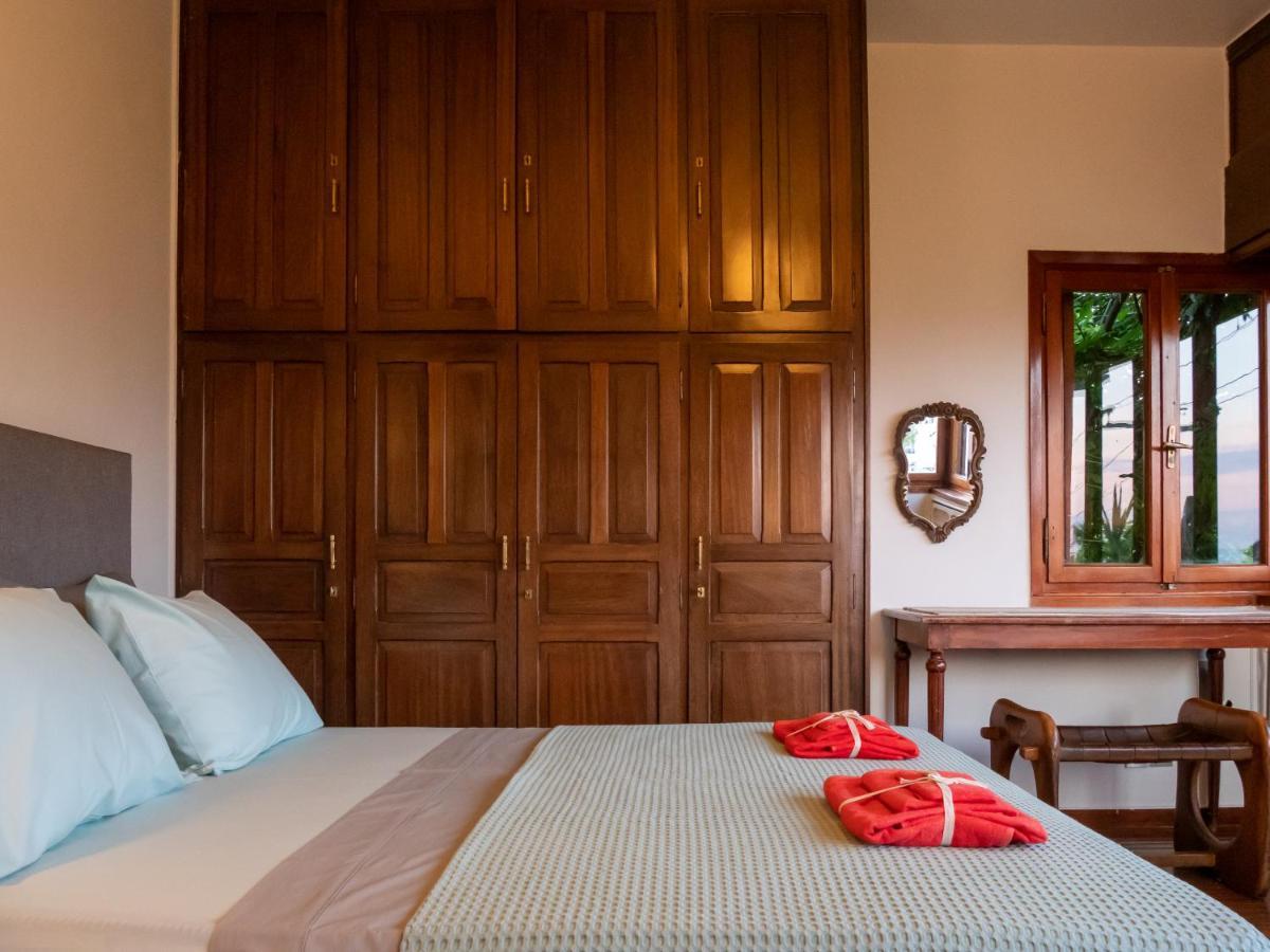 Villa Zoe Seaside Unique Villa Voula Athen Eksteriør billede